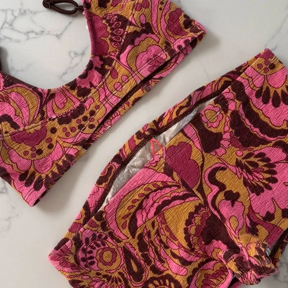 Free People Farrah Printed Crop Top & Dixie Swim Shortie Bikini SET - Size XS/M - Picture 3 of 7